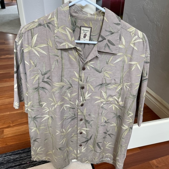 Jamaica Jazz Mens Tropical Hawaiian  Silk‎ Button Down Short Sleeve Shirt Size M - Picture 1 of 7